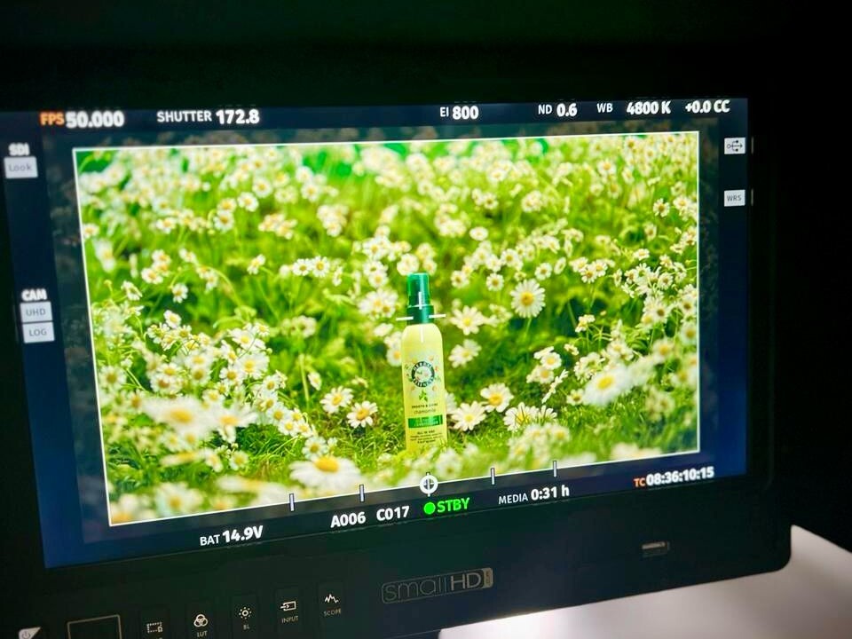 Herbal Essences – Camomile Shampoo TV Commercial - Behind the scenes