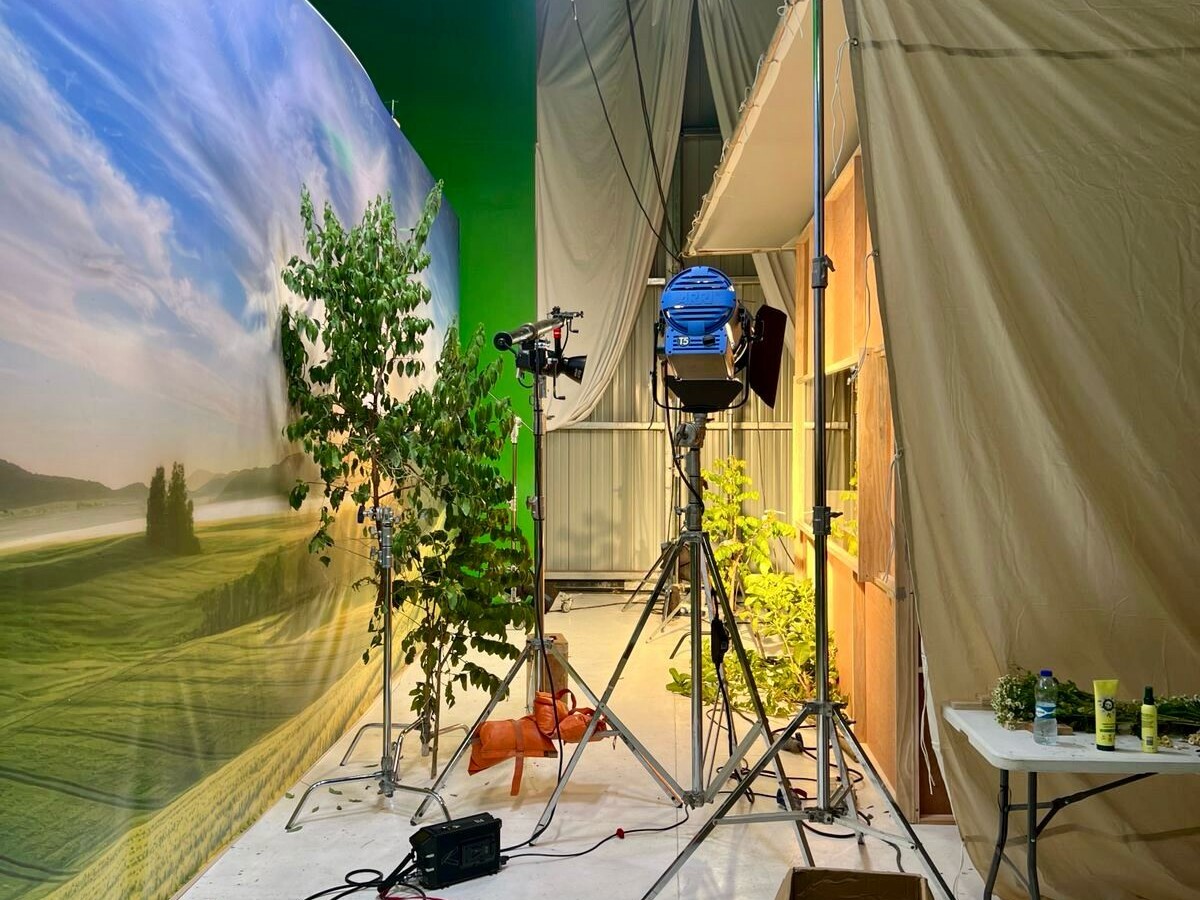 Herbal Essences – Camomile Shampoo TV Commercial - Behind the scenes